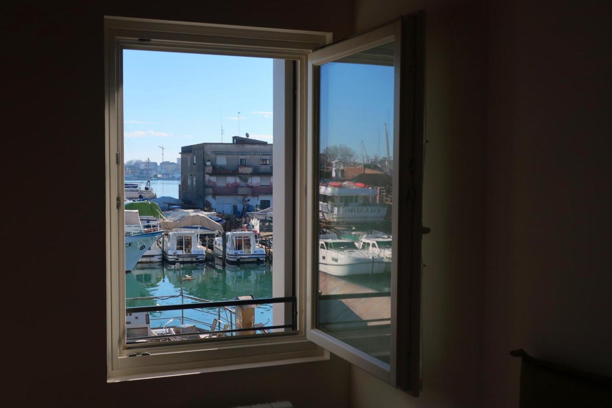 Iris House Apartment Чоджия Екстериор снимка