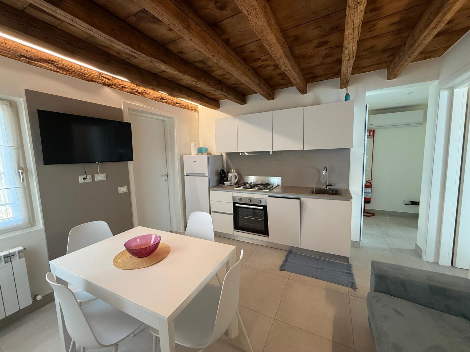 Iris House Apartment Чоджия Екстериор снимка